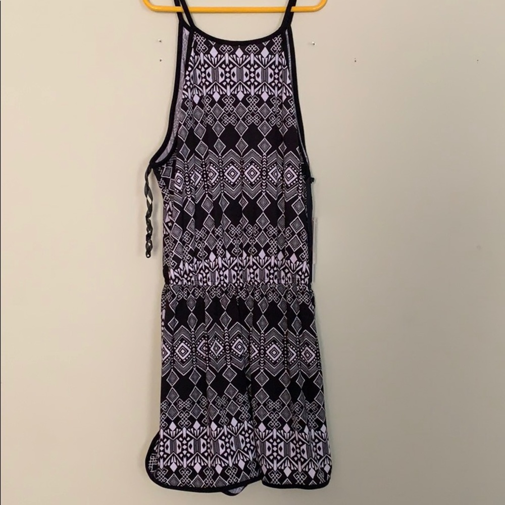 Geometric pattern romper